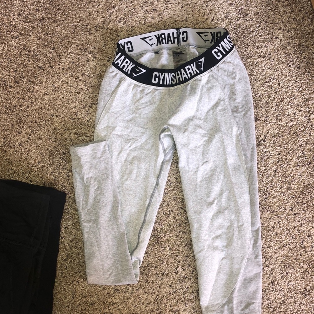 GYMSHARK DRY leggings, very gently used!